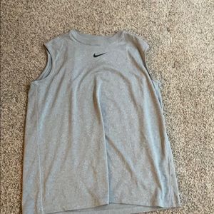 Nike Boys XL tank top/ sleeveless shirt